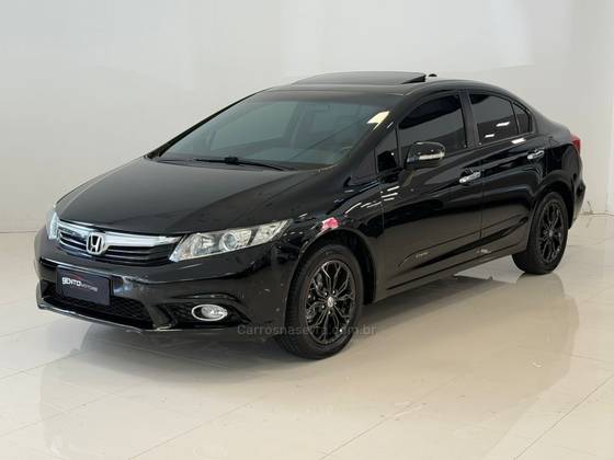 HONDA CIVIC 1.8 EXS 16V FLEX 4P AUTOMÁTICO HONDA CIVIC 1.8 EXS 16V FLEX 4P AUTOMÁTICO